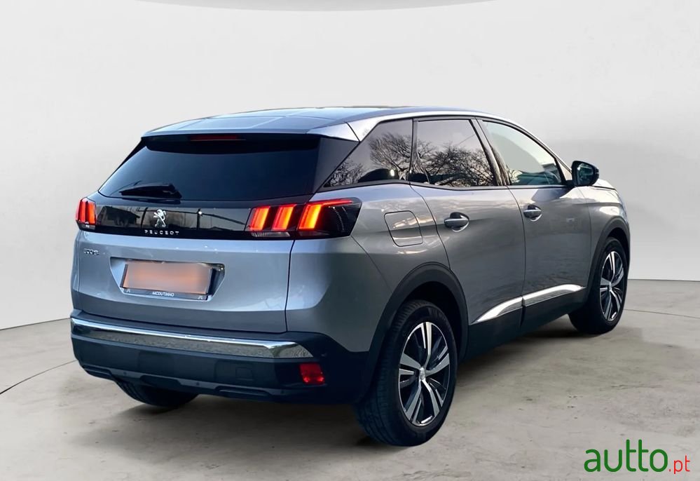 2022' Peugeot 3008 photo #5