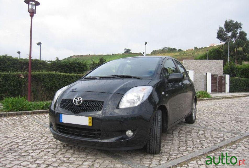 2008' Toyota Yaris 1.4 D-4D Rock In Rio photo #2