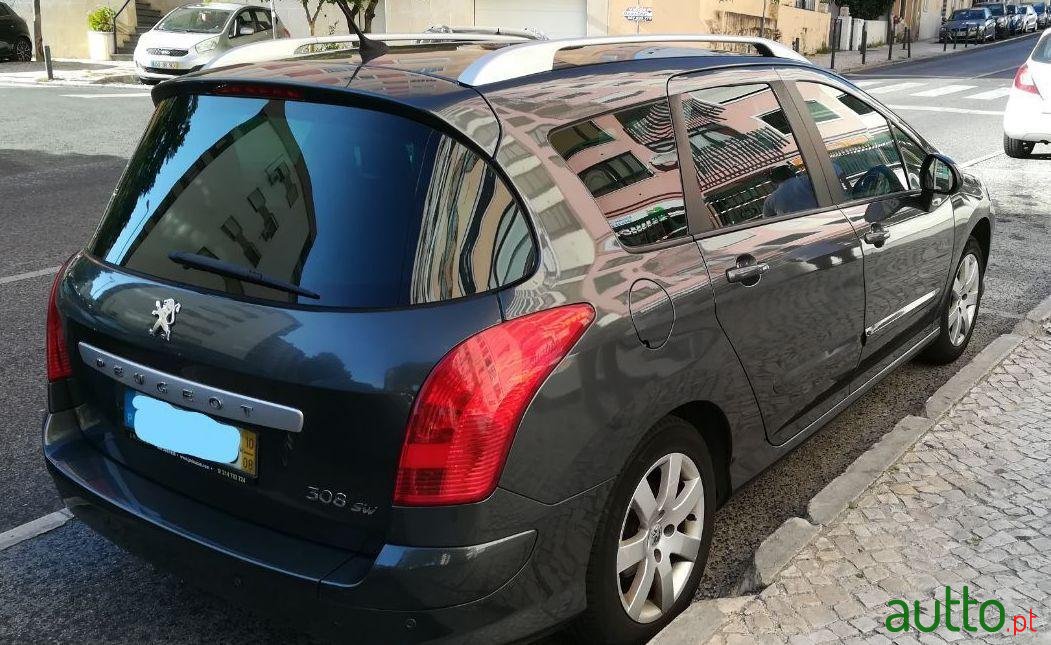 2010' Peugeot 308 Sw photo #3