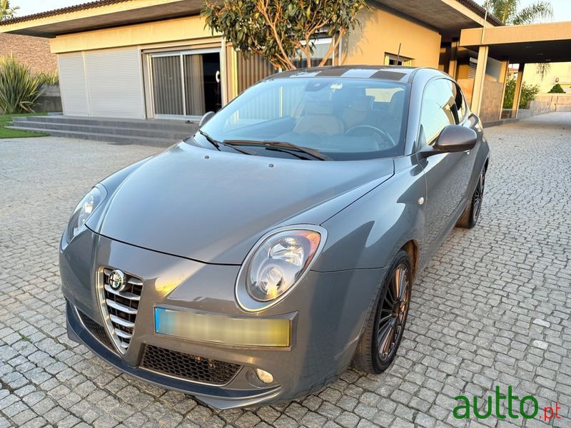 2016' Alfa Romeo MiTo photo #1