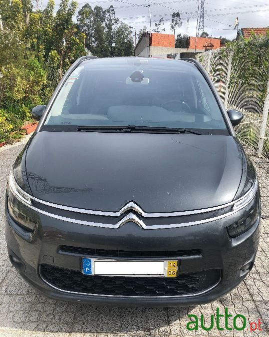 2014' Citroen C4 Grand Picasso photo #1