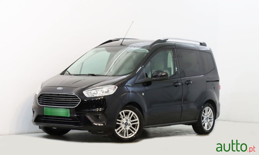 2018' Ford Courier photo #1