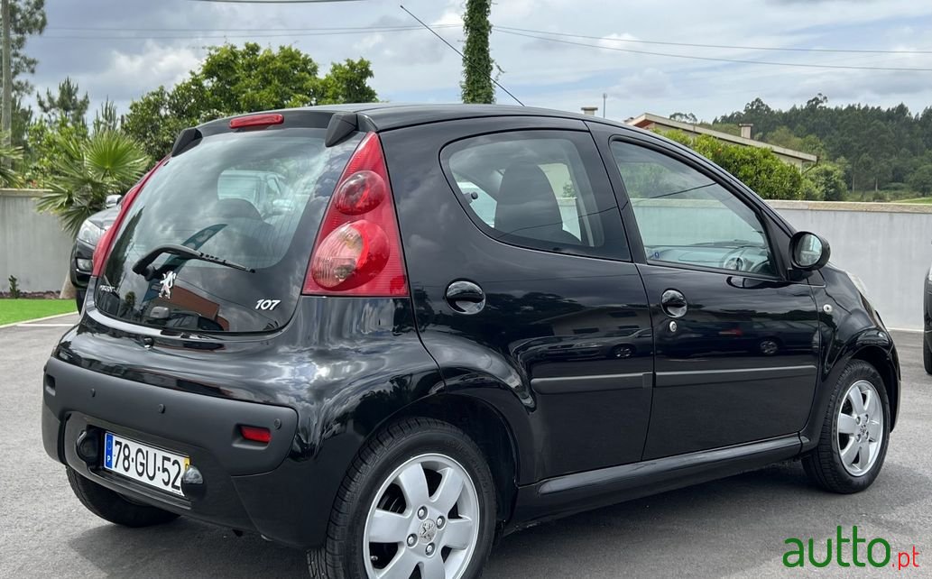 2008' Peugeot 107 photo #4