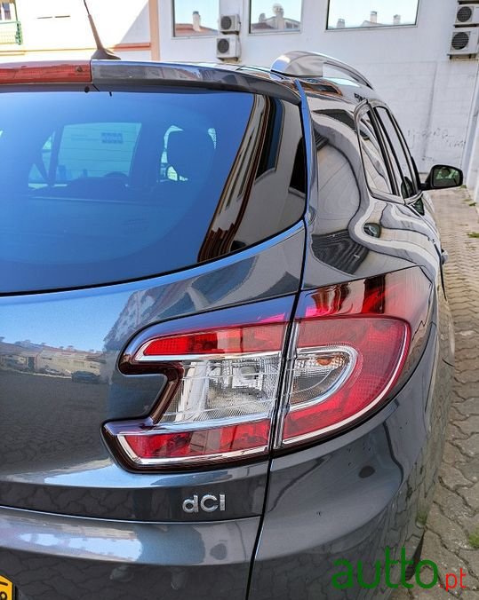 2015' Renault Megane Break photo #6