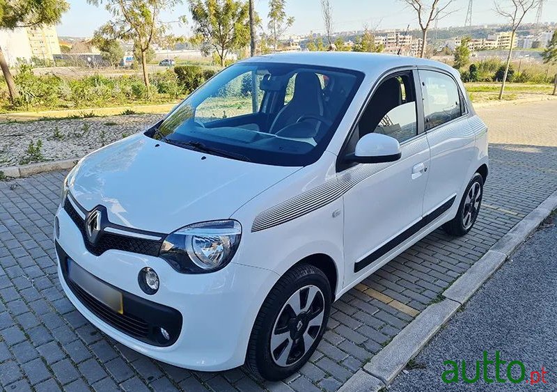 2016' Renault Twingo 1.0 Sce Limited photo #1