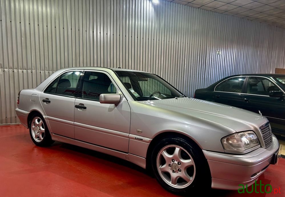 1999' Mercedes-Benz Classe C Classic photo #3