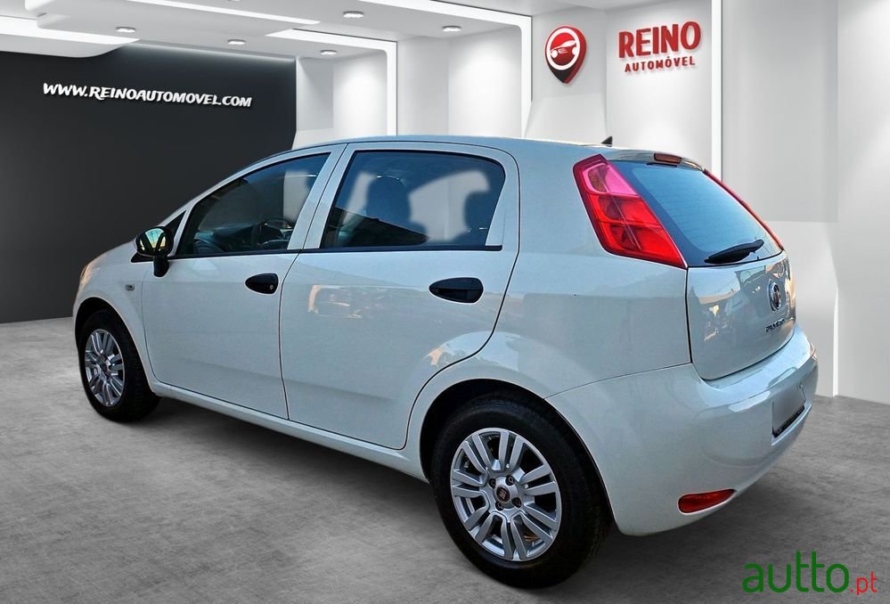 2016' Fiat Punto 1.2 Easy S&S photo #5