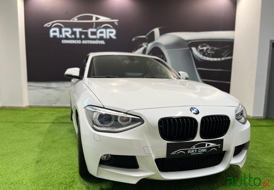 2013' BMW 118 photo #4