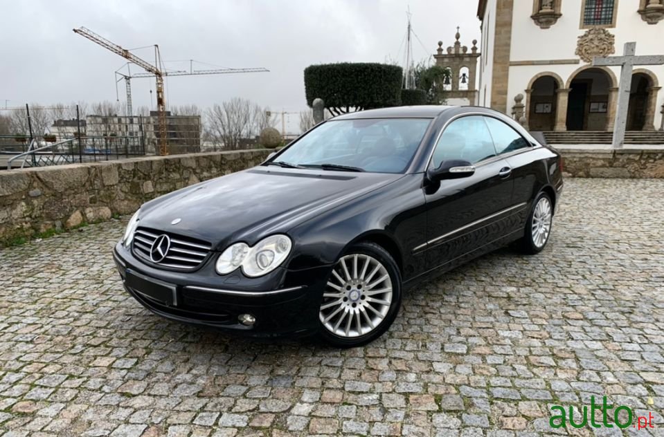 2005' Mercedes-Benz Clk-270 photo #1
