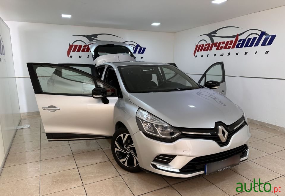 2017' Renault Clio photo #4