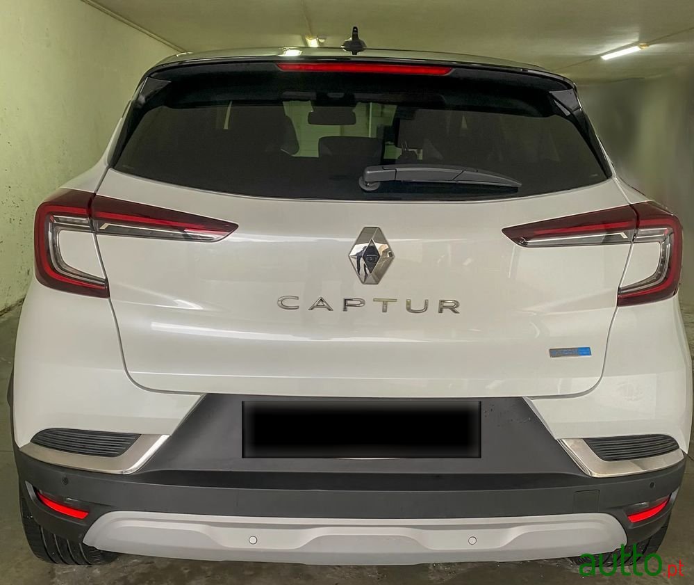 2020' Renault Captur photo #5