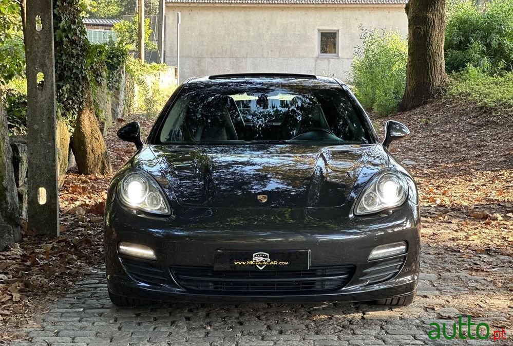 2009' Porsche Panamera S Pdk photo #2