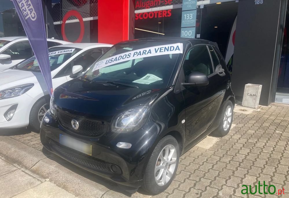 2018' Smart Fortwo photo #1