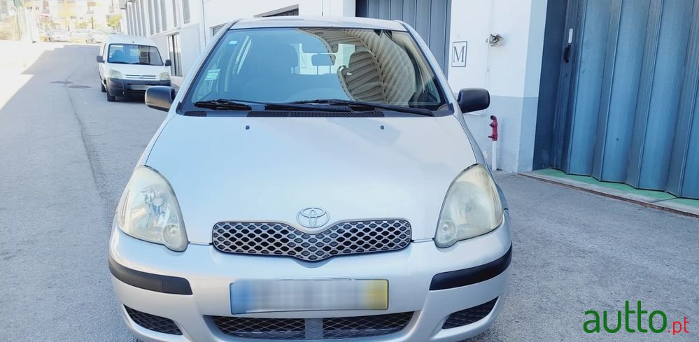 2004' Toyota Yaris 1.0 Terra photo #6