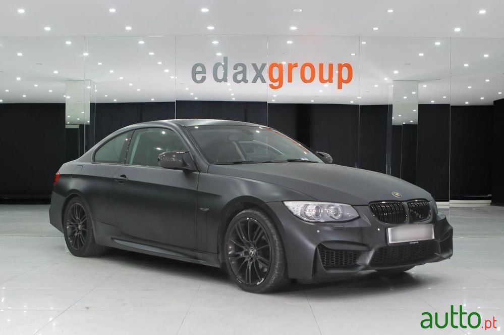 2011' BMW Série 3 photo #1