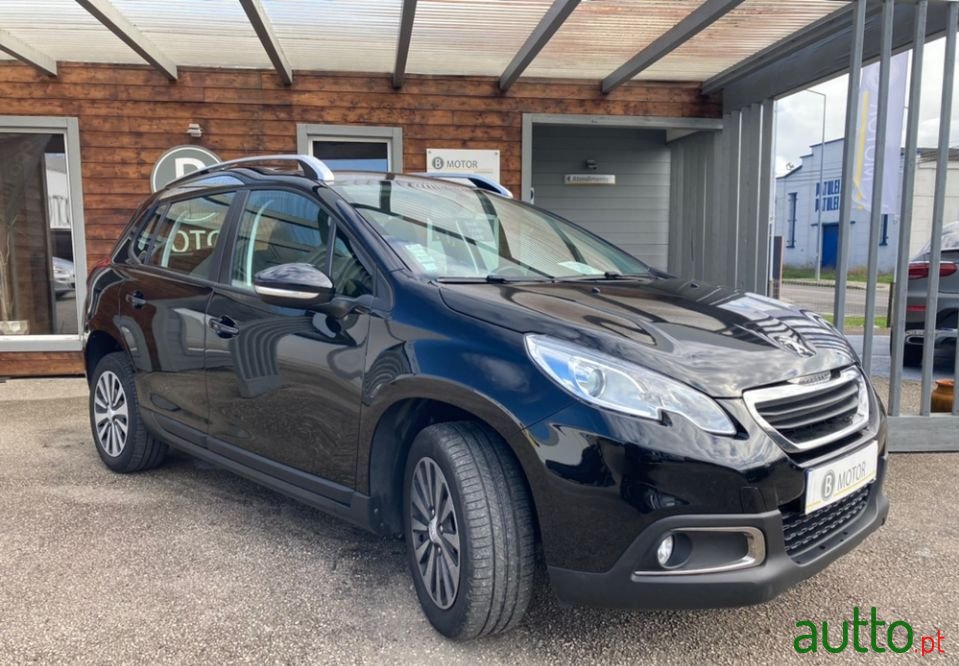 2016' Peugeot 2008 photo #3