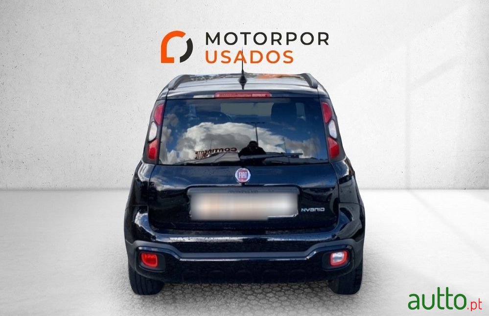 2024' Fiat Panda 1.0 Hybrid City Life photo #4