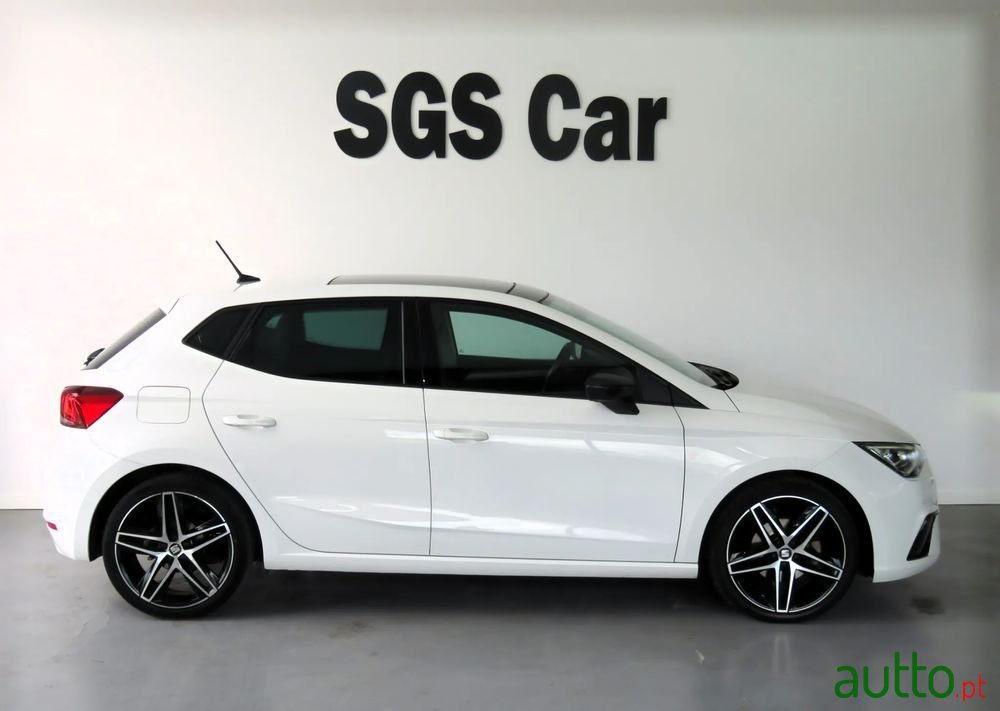 2019' SEAT Ibiza 1.6 Tdi Fr photo #5