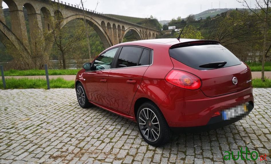 2010' Fiat Bravo photo #4