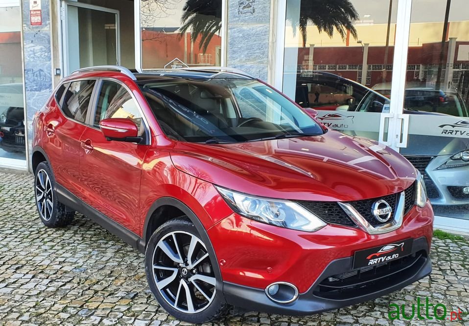 2014' Nissan Qashqai photo #3