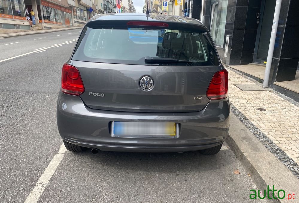 2012' Volkswagen Polo photo #2