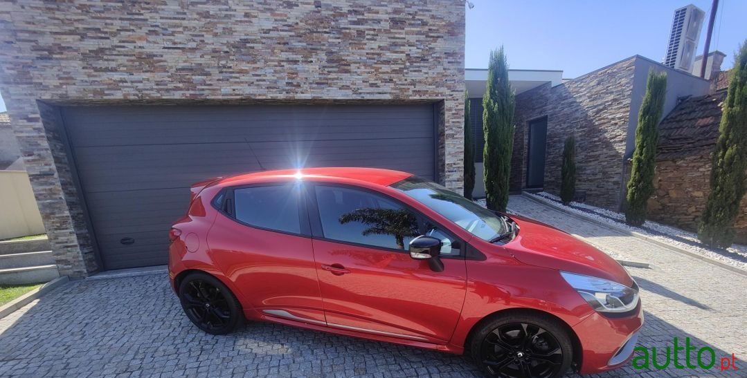 2015' Renault Clio photo #3