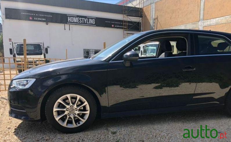 2014' Audi A3 Sportback photo #3