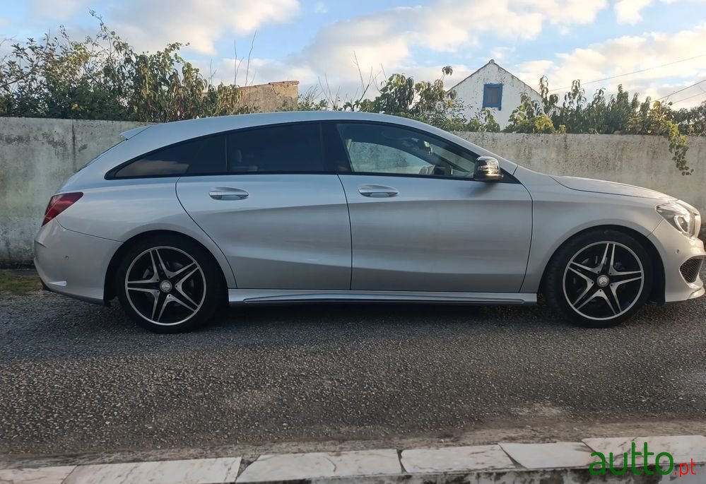 2016' Mercedes-Benz Classe Cla photo #2