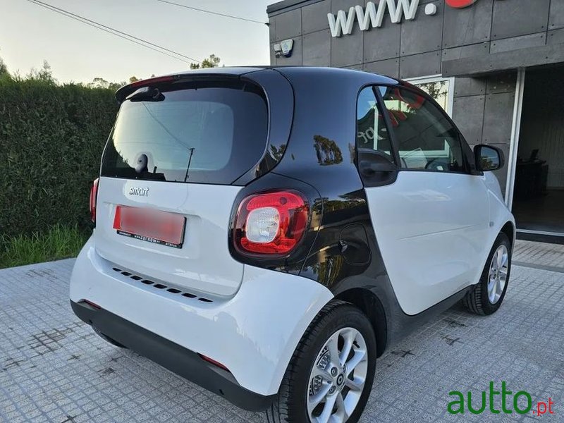 2019' Smart Fortwo 1.0 Passion 71 photo #5