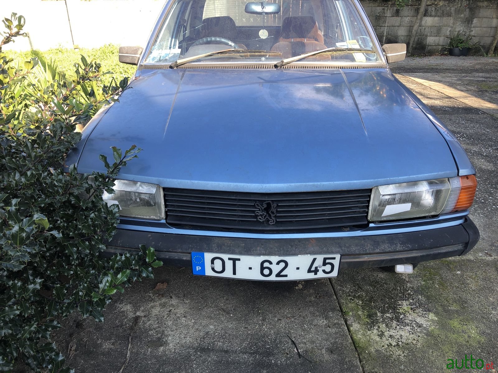 1977' Peugeot 305 Right Hand drive photo #2