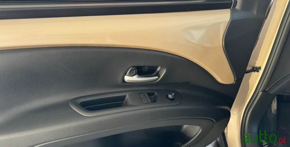 2022' Toyota Aygo X 1.0 Pulse photo #4