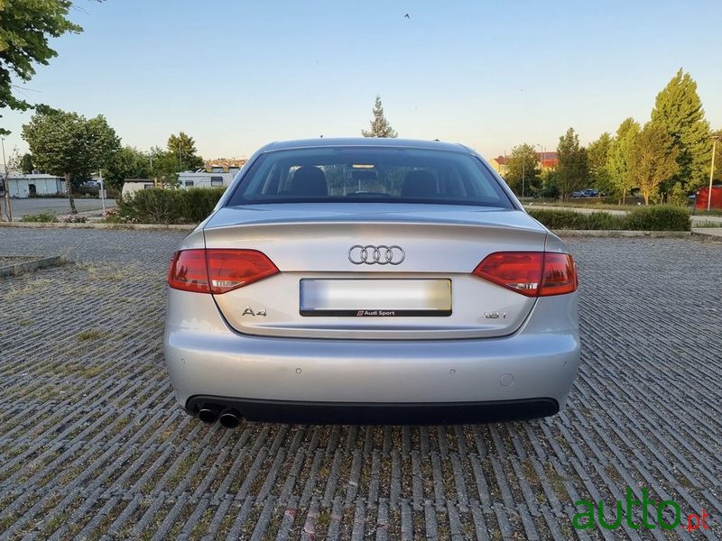 2009' Audi A4 photo #4