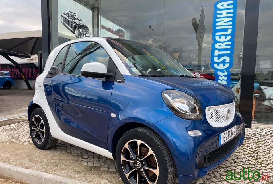 2014' Smart Fortwo photo #1