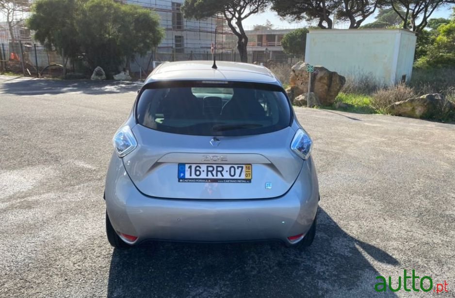 2016' Renault Zoe photo #2