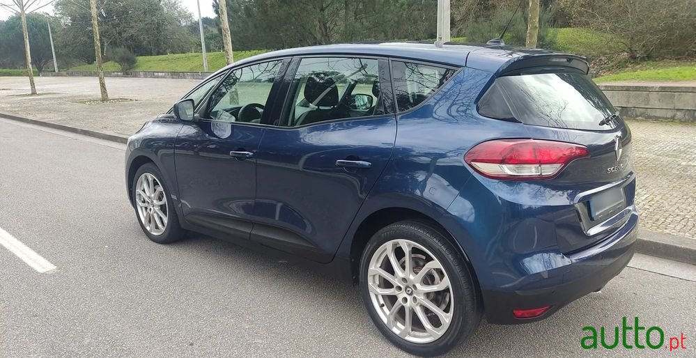 2017' Renault Scenic photo #3