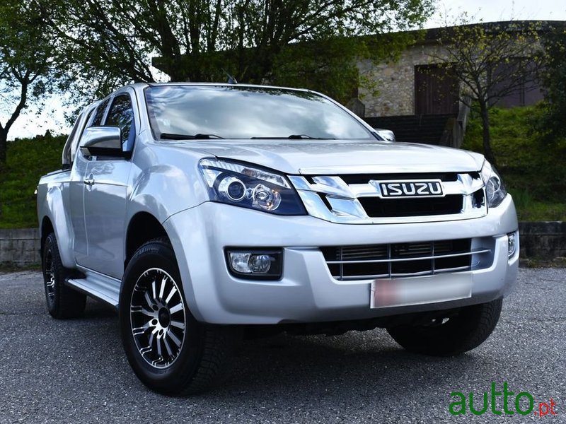 2016' Isuzu D-Max photo #3