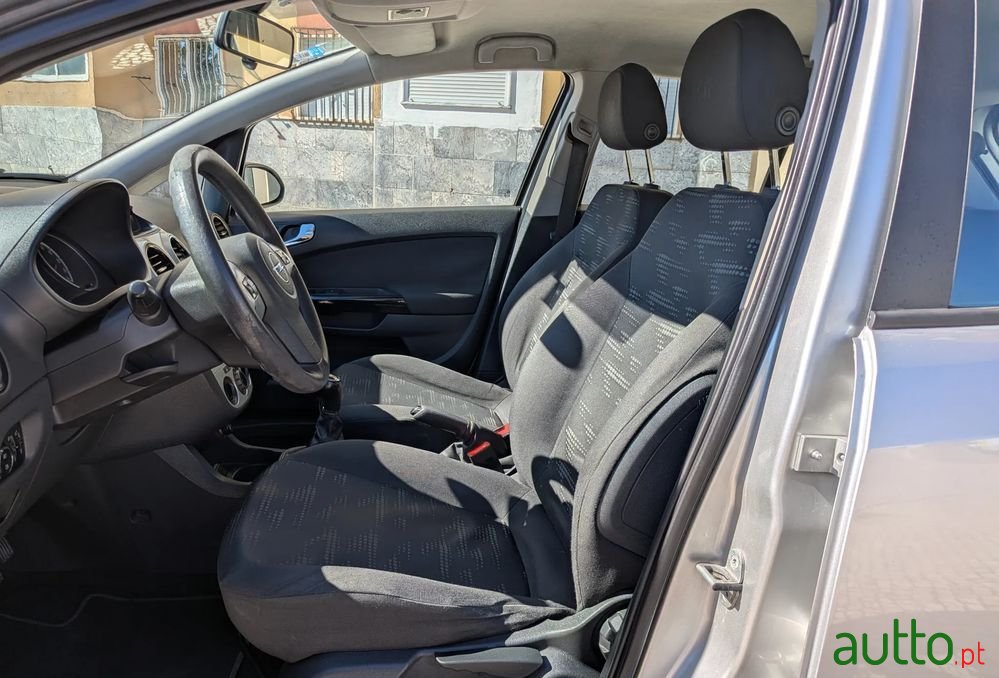 2011' Opel Corsa 1.2 Go! photo #4