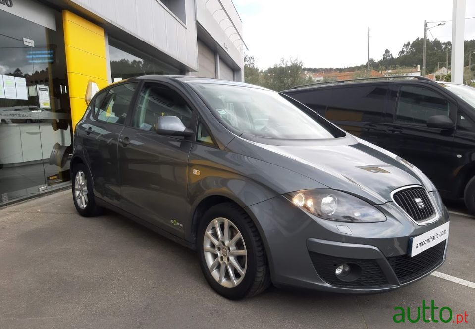 2011' SEAT Altea photo #4