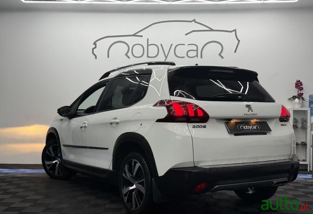 2018' Peugeot 2008 photo #4