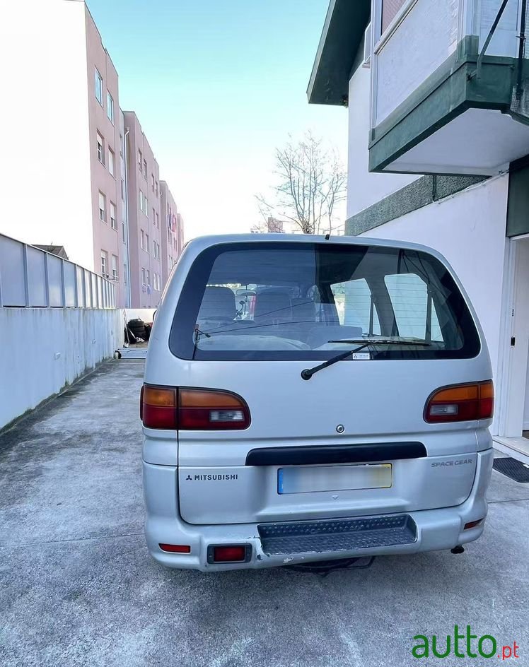 1998' Mitsubishi Space Gear 2.5 Td Glx photo #4
