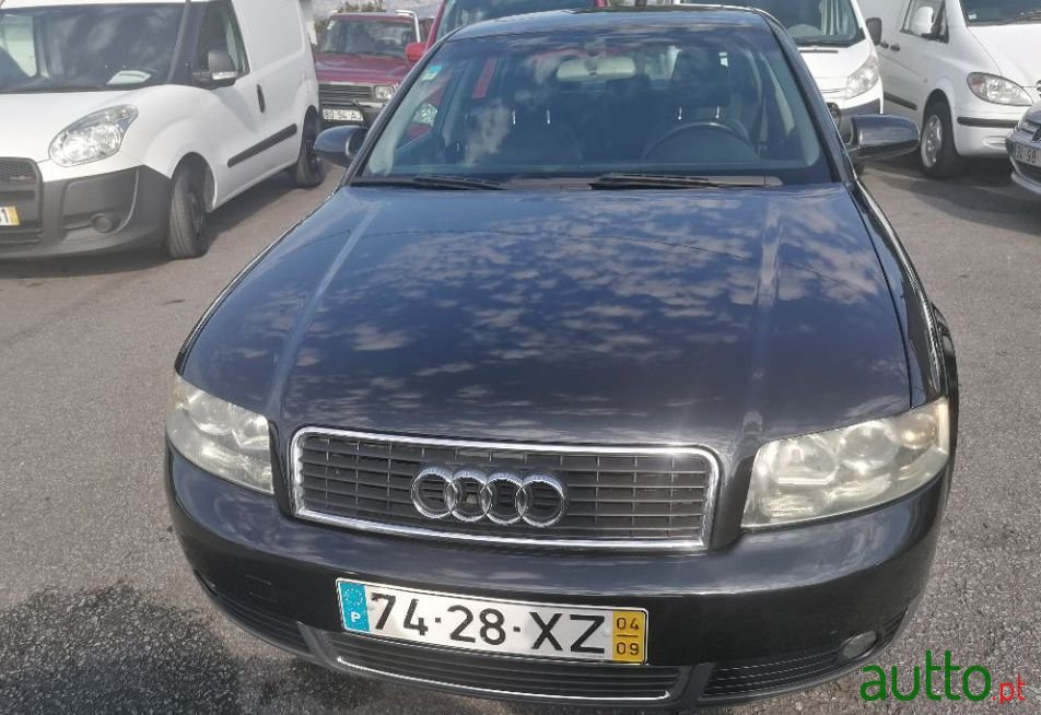 2004' Audi A4 photo #1