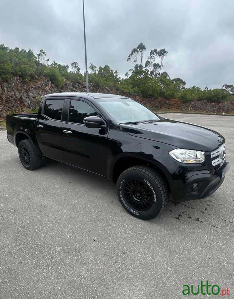 2019' Mercedes-Benz X 250 D Progressive photo #3