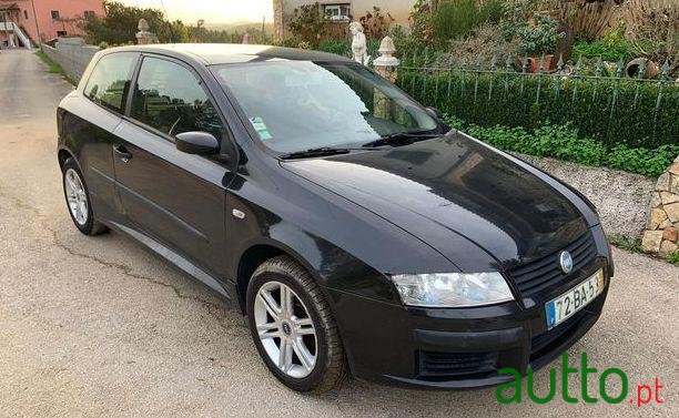 2005' Fiat Stilo photo #1