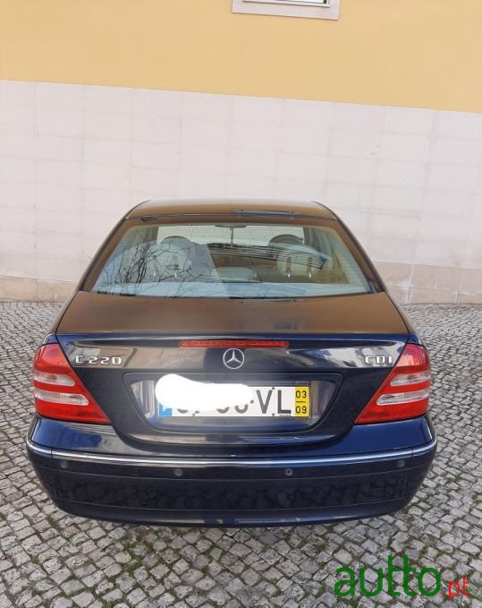 2003' Mercedes-Benz C-220 photo #6