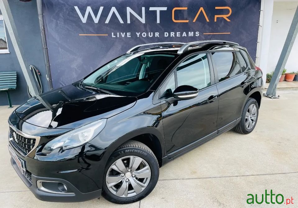 2017' Peugeot 2008 photo #1