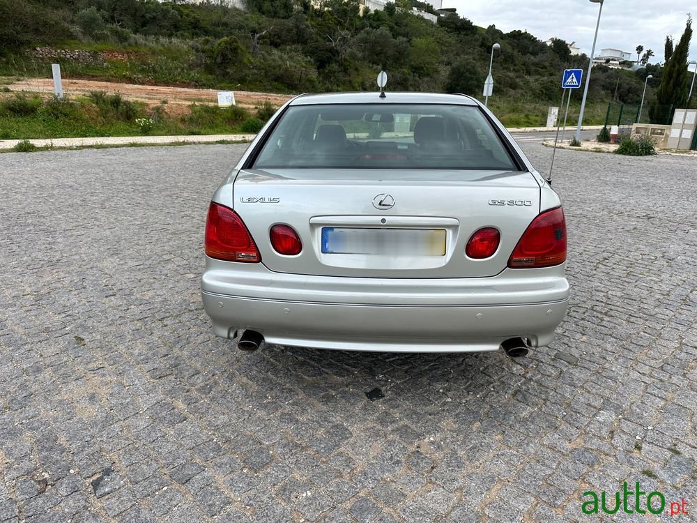 2003' Lexus GS Standard photo #6