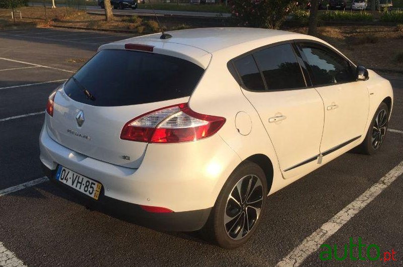 2014' Renault Megane photo #1