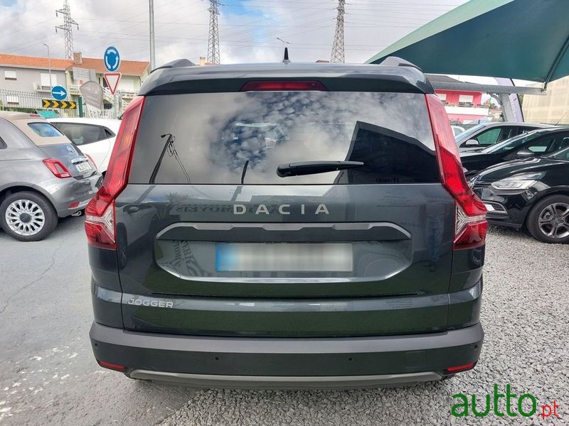 2022' Dacia Jogger photo #5