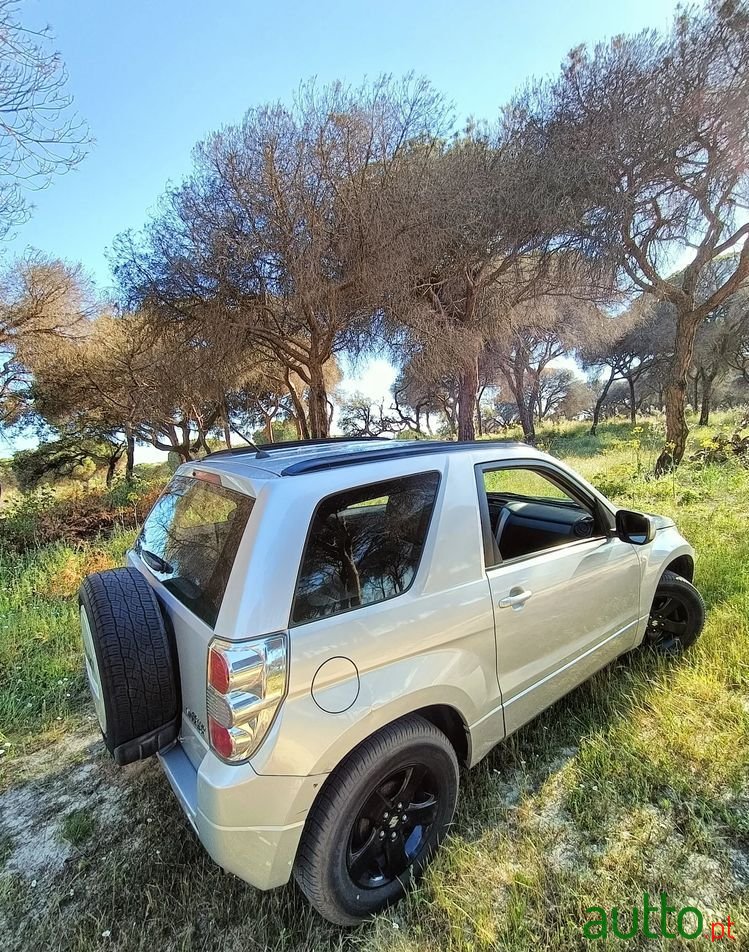 2008' Suzuki Grand Vitara photo #2