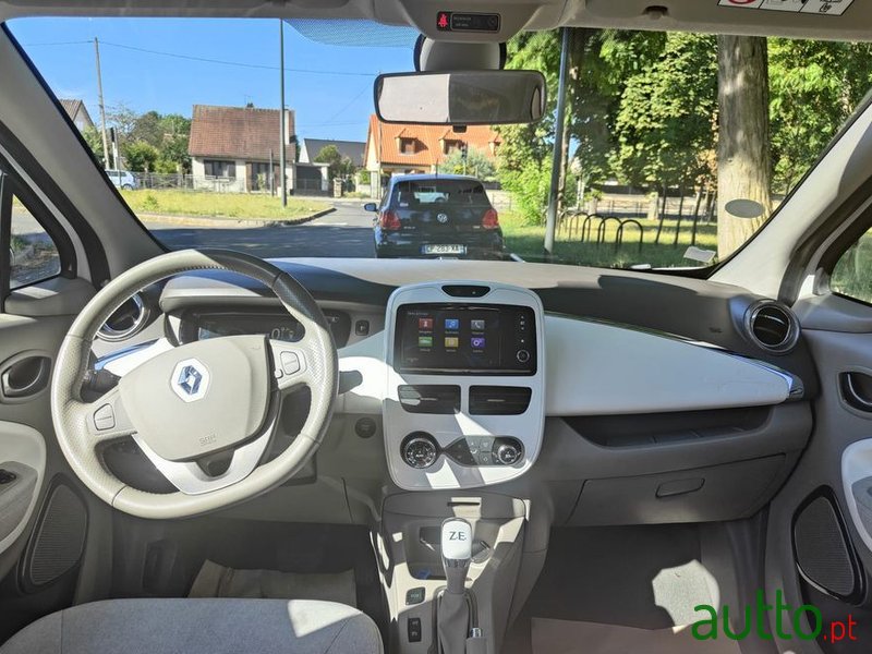 2018' Renault Zoe photo #2